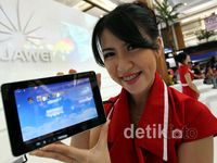 Penggila Selular Serbu Internasional Cellular Show 2012