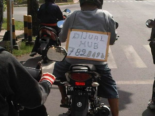 Iklan Jualan Motor Model Baru