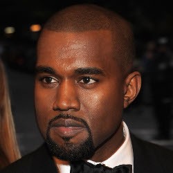 Kanye West Marahi Fans Saat Konser