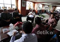 Menpora-PBSI Bahas Nasib Bulutangkis Indonesia