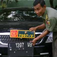 Pakai Nopol TNI, Warga Surabaya Diamankan Denpom Brawijaya