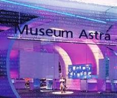 Ikuti Arahan Grup Astra, TRAC Belum Mau IPO