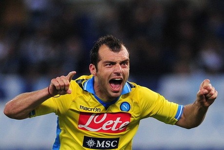 Napoli Permanenkan Pandev