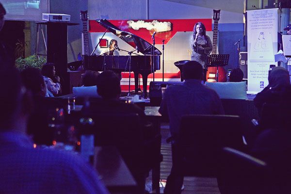 Duet Langka Yockie Suryo Prayogo dan Berlian Hutauruk di Peluncuran Novel 65