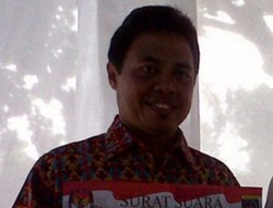 Sehari Tanpa Mobil di Depok, Nur Mahmudi Siap Ngantor Naik Motor