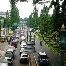 Shop til You Drop! 5 Surga Belanja di Kota Bandung