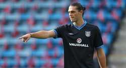 Gerrard Berharap Carroll Sukses di Piala Eropa