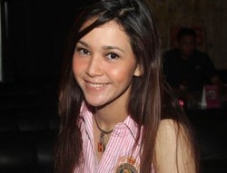 Putra Kedua Maia Estianty Ngerengek Minta Dibelikan Mobil