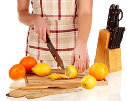 Tips Mengusir Bau Tak Sedap di Dalam Rumah