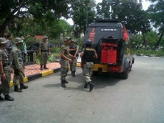 Paket Mencurigakan Hebohkan DPRD Riau