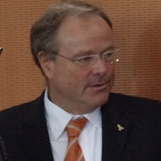 Kirim Karpet Tanpa Bayar Cukai, Menteri Jerman Dikecam