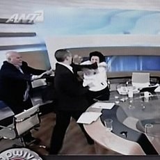 Waduh! Anggota Parlemen Yunani Tampar Wanita Saat Siaran Langsung