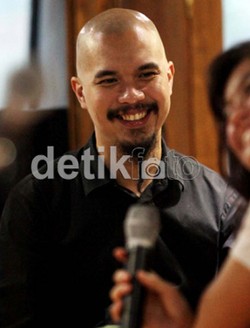 Berusaha Jadi Ayah yang Baik, Ahmad Dhani Sulit Waktu