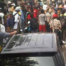 Ratusan Nelayan Demo Stasiun Minyak Milik PetroChina