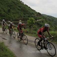 Taklukkan Hujan, Hamid Shirisisan Juarai Etape Kelima