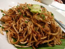 Amboi Lamak Nian Mee Mamak Plus Martabak