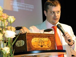 Champagne dari Bangkai Kapal Dilelang Rp 1.4 Milyar!