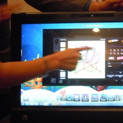 HP TouchSmart 620 Usung Kemampuan 3D dan Beats Audio