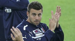 Italia Masih Tunggu Barzagli