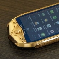 Lamborghini Rilis Ponsel Android Mewah