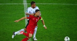 Figo ke Portugal: Buat Kans Lebih Banyak untuk Ronaldo