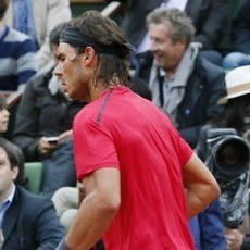 Laga Ditunda karena Hujan, Nadal Sementara Unggul