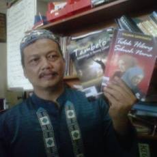 Mendikbud Harus Tegas Sikapi Novel tak Layak Baca