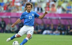 Pertanyakan Taktik Spanyol, Mourinho Sanjung De Rossi-Pirlo