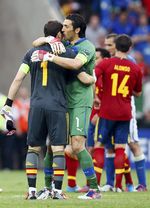 Spanyol-Italia Sama Kuat