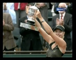 Moment Sempurna Sharavopa