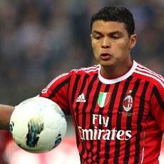 PSG Kini Incar Thiago Silva