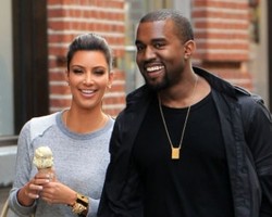 Tak Direstui, Kanye West Berikan Mobil untuk Ibu Kim Kardashian