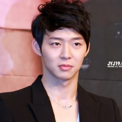 Tak Tayang di China, Rooftop Prince Yoochun Disambut Luar Biasa