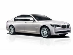 BMW Seri 7 Hasil Rancangan Anak Indonesia