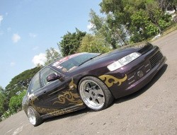 Wow! Interior Mobil Ini Diselimuti Rotan