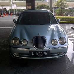 Mercy Rusak, Dahlan Gunakan Jaguar Milik Pribadi