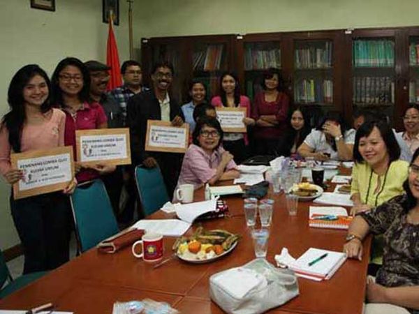 7 Civitas Atmajaya Dapat Wisata Rohani