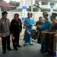 Wow, Wali Kota Bandung Bikin Lirik Lagu Kereta Gantung
