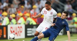 Jadi Starter, Oxlade-Chamberlain Merasa Terhormat