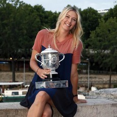 Sharapova Jadi Kandidat Pembawa Bendera Rusia di Olimpiade