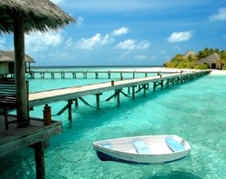 Survei: Maldives & Paris Tempat Liburan Mewah Dambaan Wanita