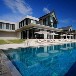 Melongok 8 Rumah Tepi Pantai Terindah di Dunia