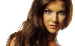 Imogen Thomas Dukung Italia