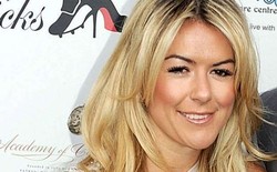 Rombongan WAGS Inggris Tiba di Polandia