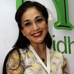 Digugat Cerai Nenad Bago, Paramitha Rusady Dipanggil Pengadilan Agama