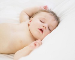 Apa Efeknya Kalau Bayi Kurang Tidur?