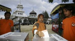 Wewenang Dilangkahi Panwaslu, Ketua Bawaslu Curhat ke MK