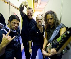 Metallica Dukung Kampanye FBI Memburu Penjahat