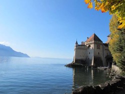 Takjub Akan Megahnya Kastil Chillon di Montreux, Swiss