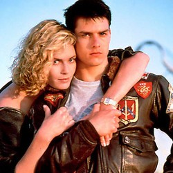 Tom Cruise Bicara Kelanjutan Sekuel Top Gun